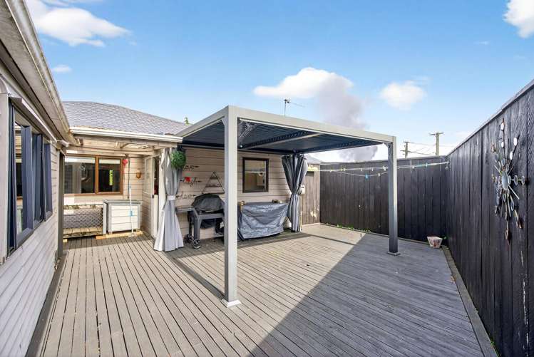 975 Fergusson Drive Ebdentown_18