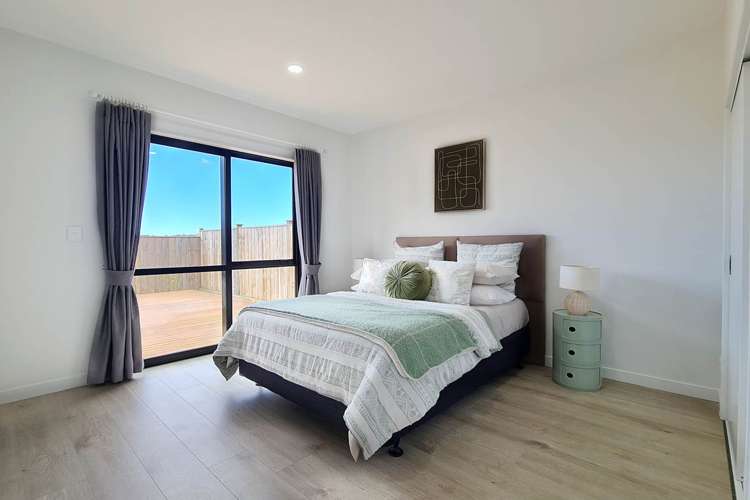 4 Frontier Lane Flat Bush_18