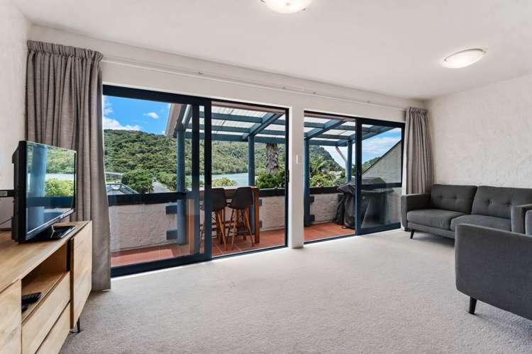 1E/2 Weranui Road Waiwera_10