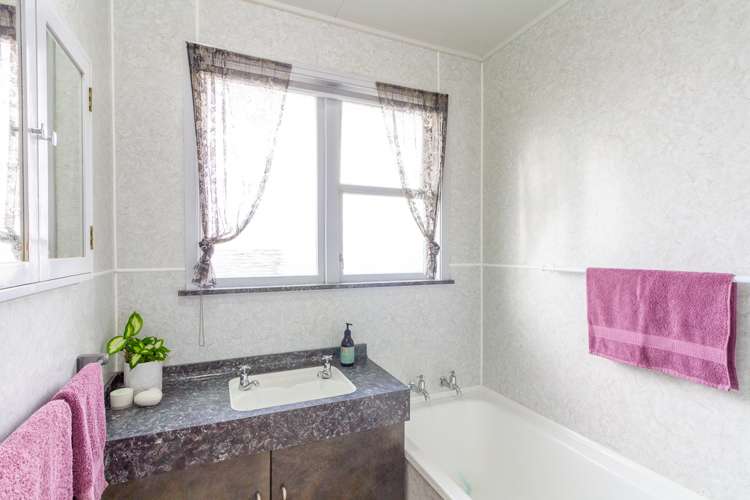 105 Aranui Road Kairanga_11