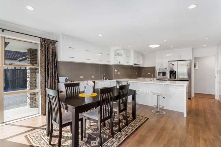 11 Elwyn Close Flat Bush_27