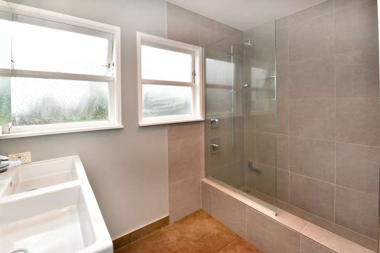 95 Lauderdale Road Birkdale_9