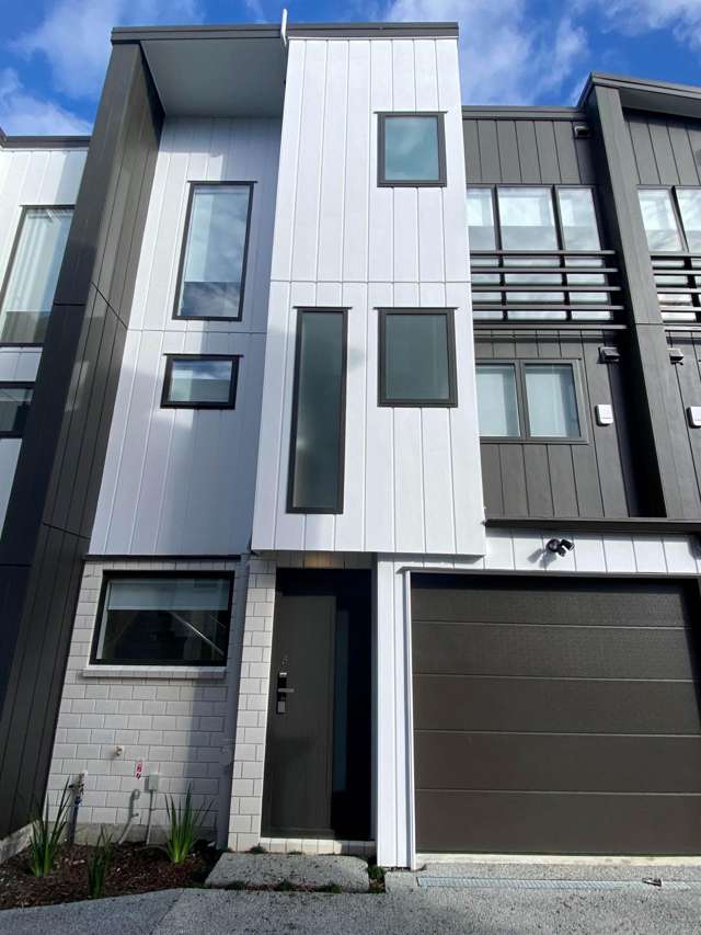 7/12 Onewa Road Northcote_1