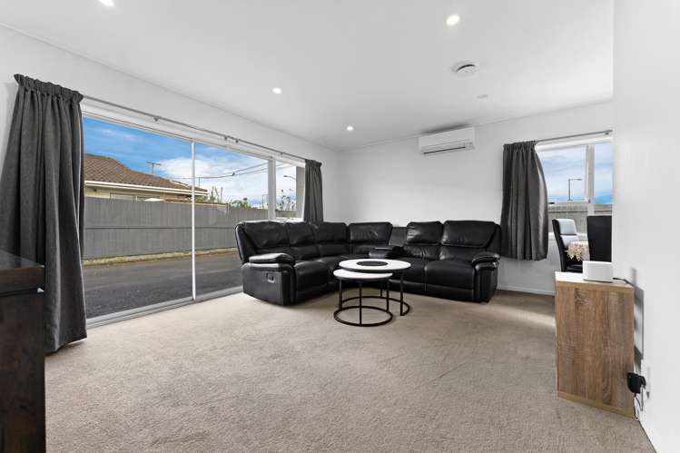 1/26 AIRFIELD ROAD Takanini_6