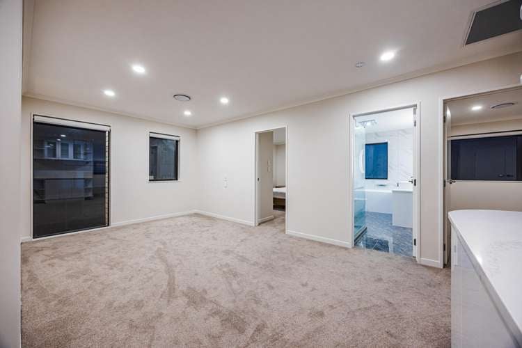 20 Bendridge Street Flat Bush_14