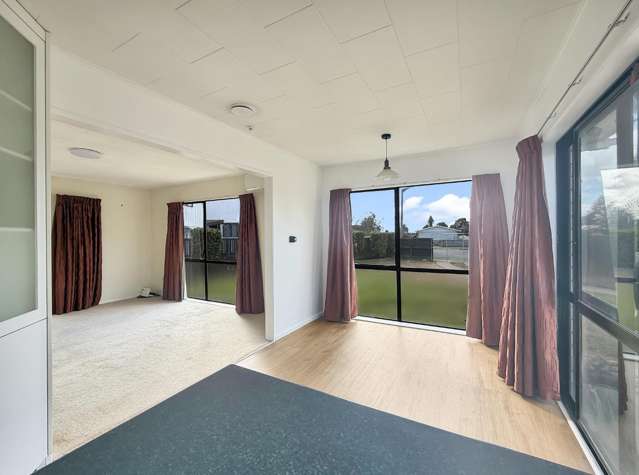 5 Freyberg Place 11139_2