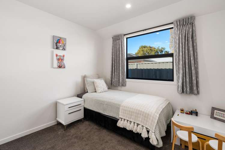 10 Henderson Street Mosgiel_22