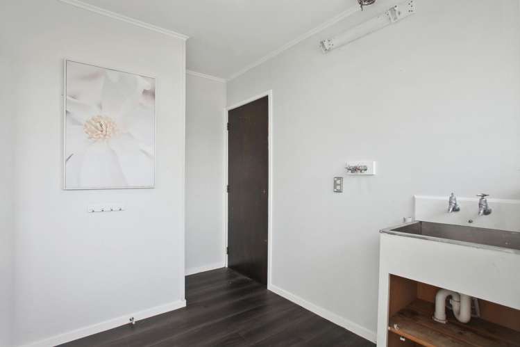 9 Newham Place Henderson_21