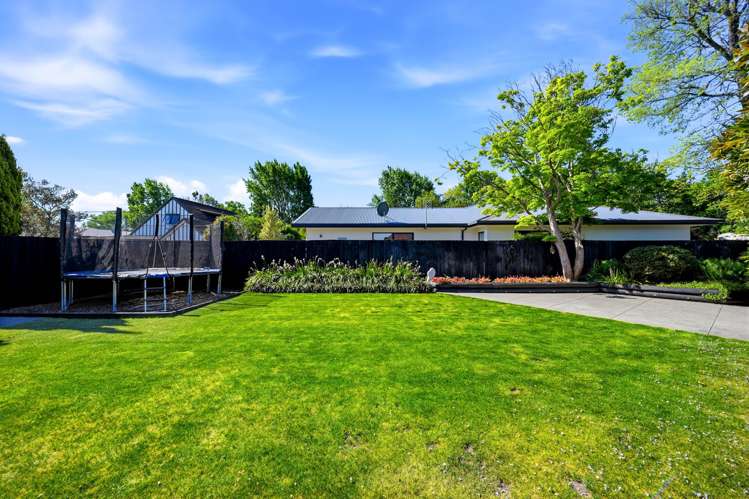 37 Lakewood Drive Burwood_24