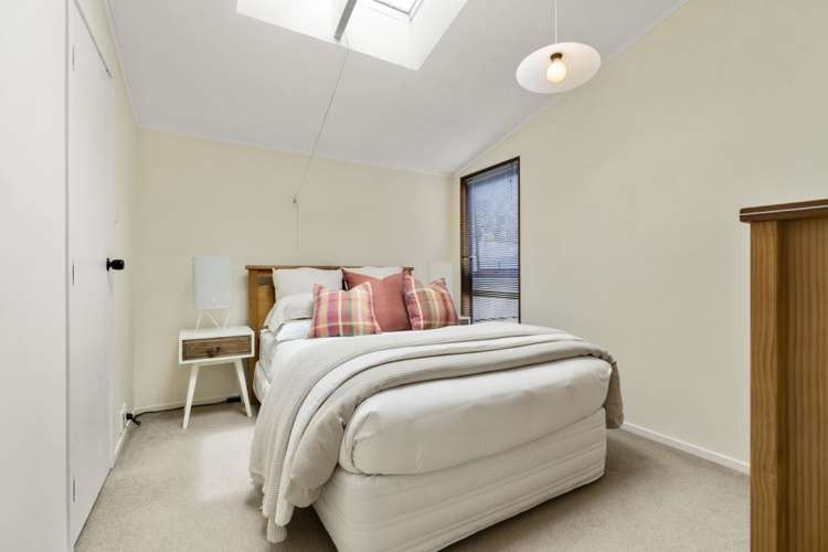 2 Kauri Glen Road Birkenhead_13