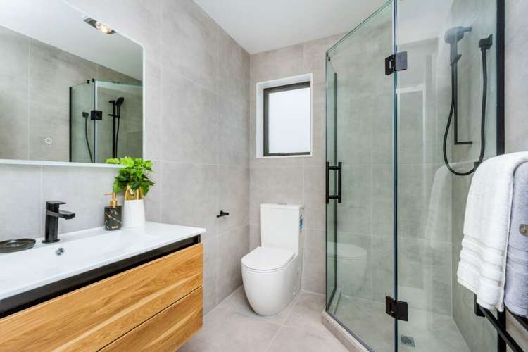 1b Rimu Rise Albany_16