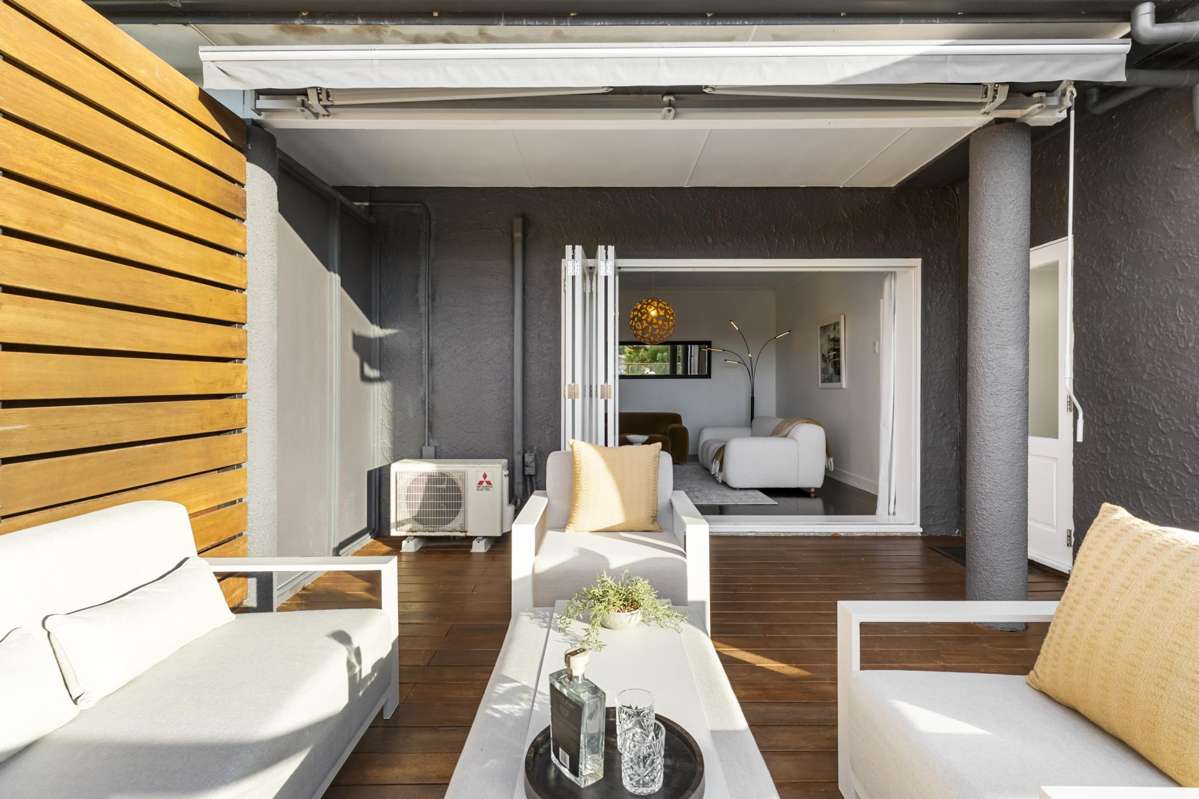 2/10 St Georges Bay Road_4
