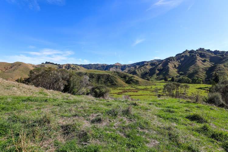 Hihi Street Ohura_17