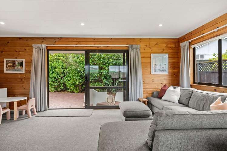 115 Mark Avenue Grenada Village_6