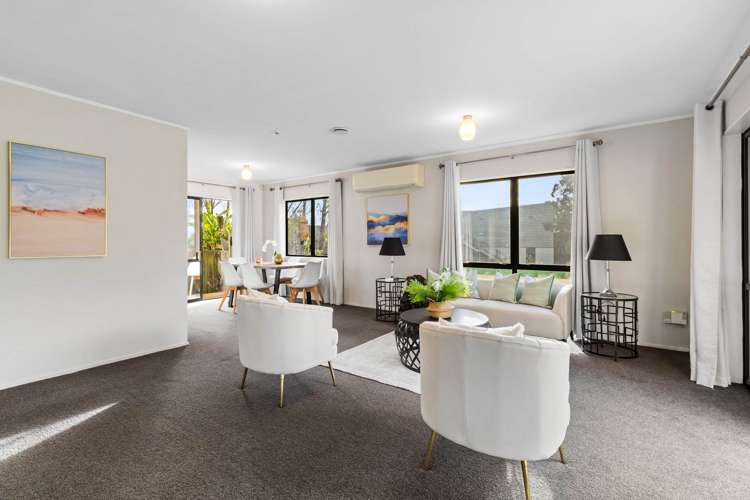2/238 Sunset Road Windsor Park_13