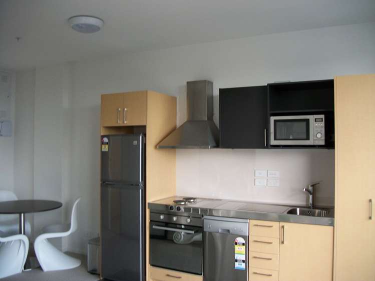 801/17 Putney Way Manukau_2