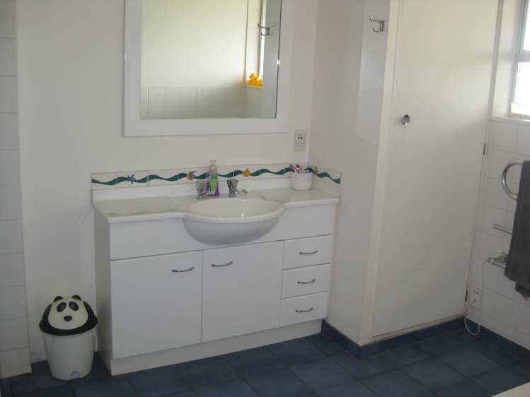 14 Smith Street Dannevirke_16