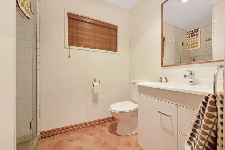 2 Port Street Mount Victoria_12