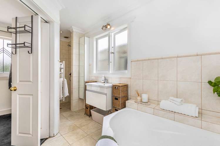 36 Boyd Avenue Royal Oak_11