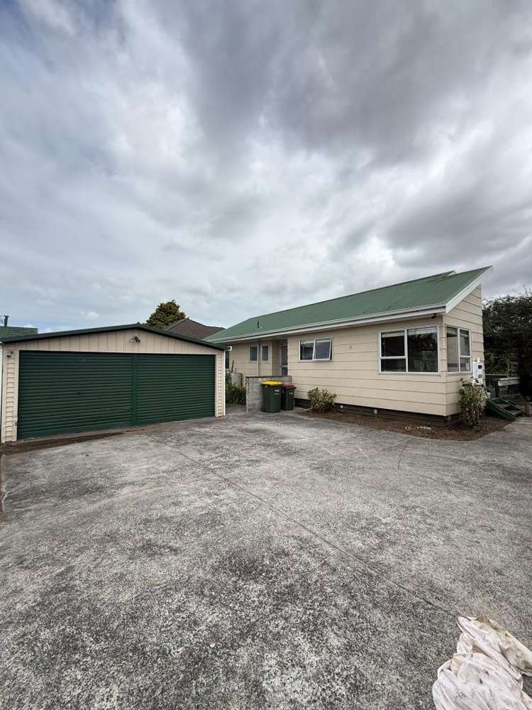 2/114 Clevedon Road Papakura_0