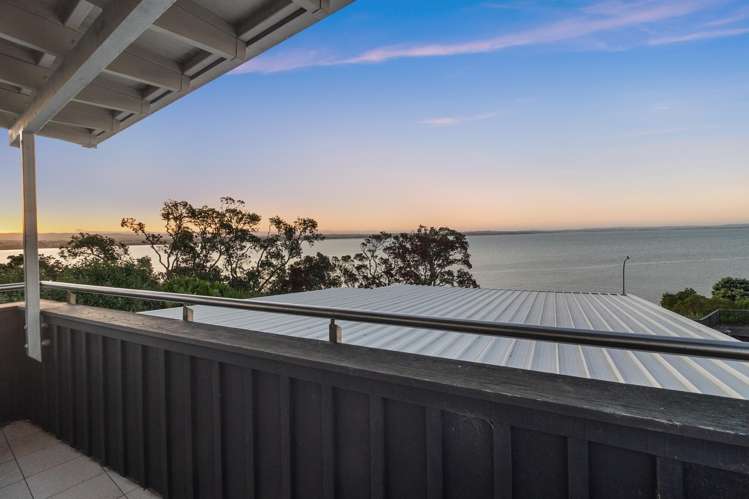 70 St Michaels Avenue Point Chevalier_14