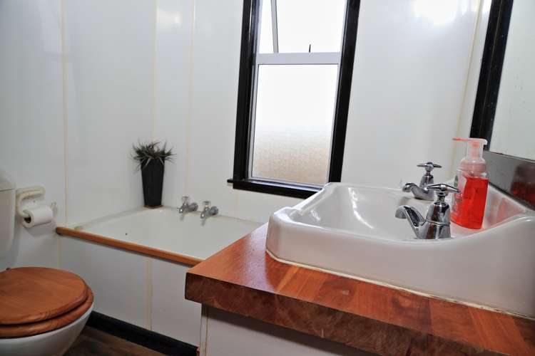 46 Stewart Street Balclutha_14