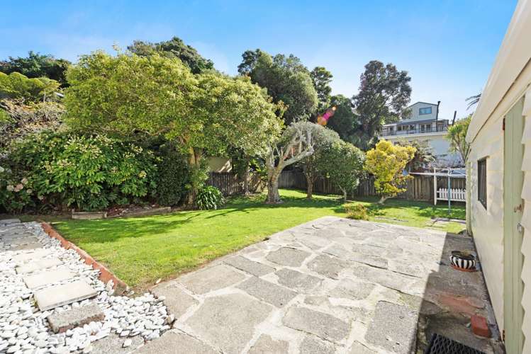 10 Henderson Street Karori_35