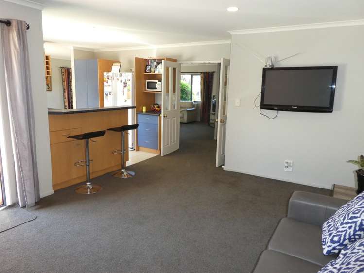 11 John Morel Place Parklands_5