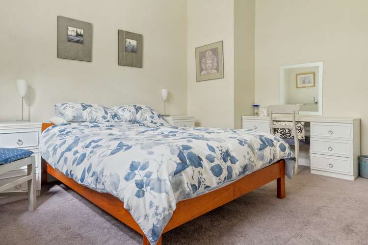 67 Eighty Eight Valley Road Wakefield_16