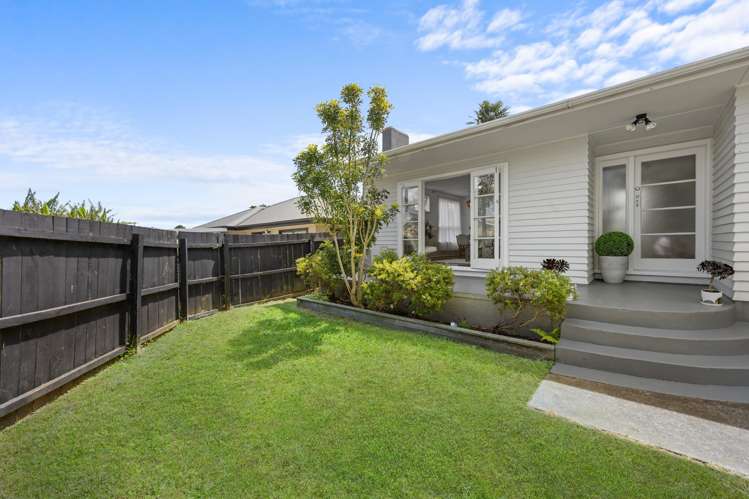 8A White Road Manurewa_19