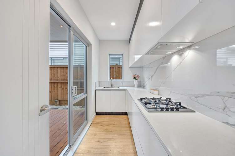 4 Clonmany Road Flat Bush_12