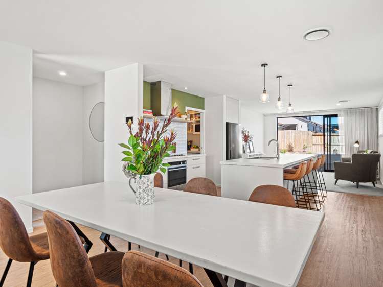 11 Till Street Jacks Point_6