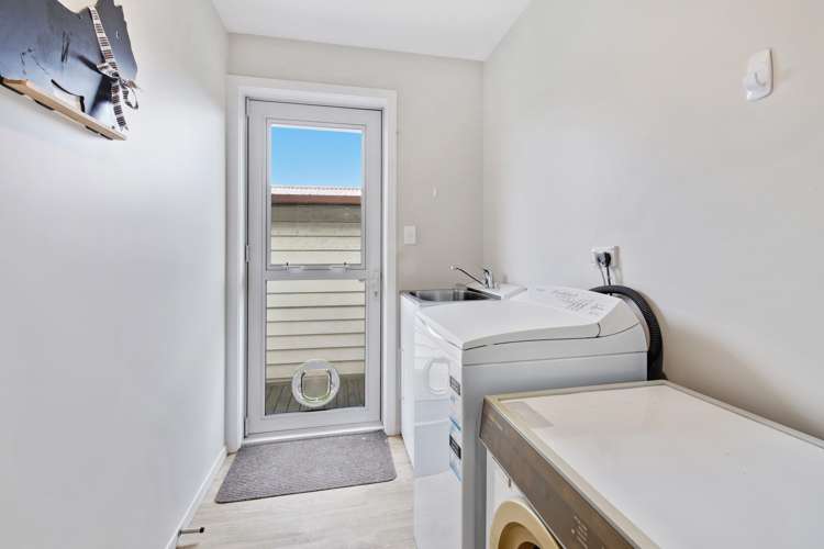 17 Portchester Street Aranui_10