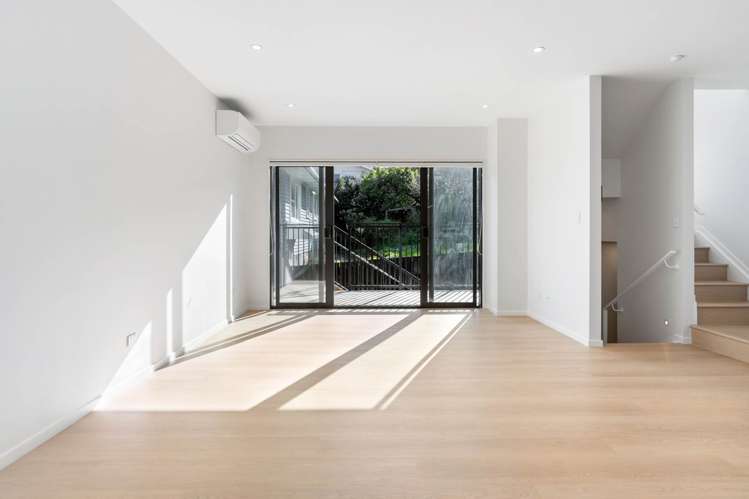 35C & D Lynden Avenue Hillcrest_15