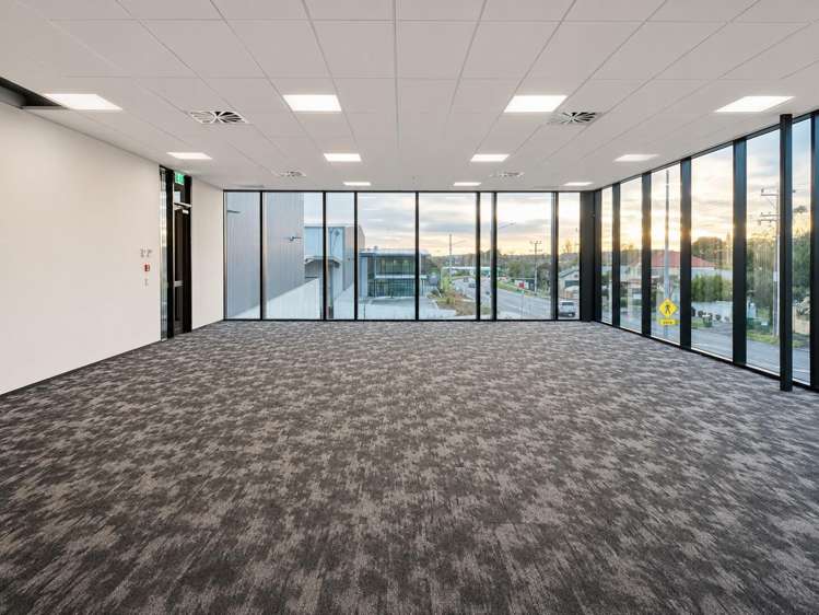 E/112 Hobsonville Road Hobsonville_5