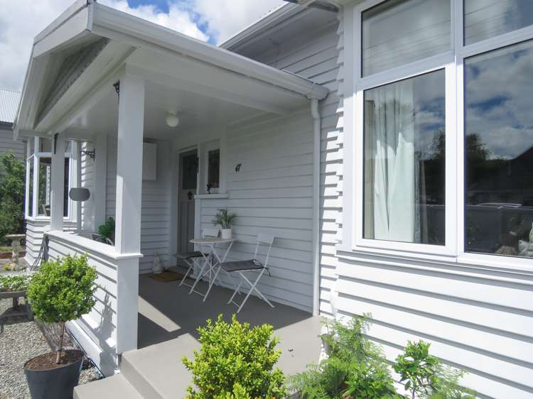 47 Shiel Street Reefton_11