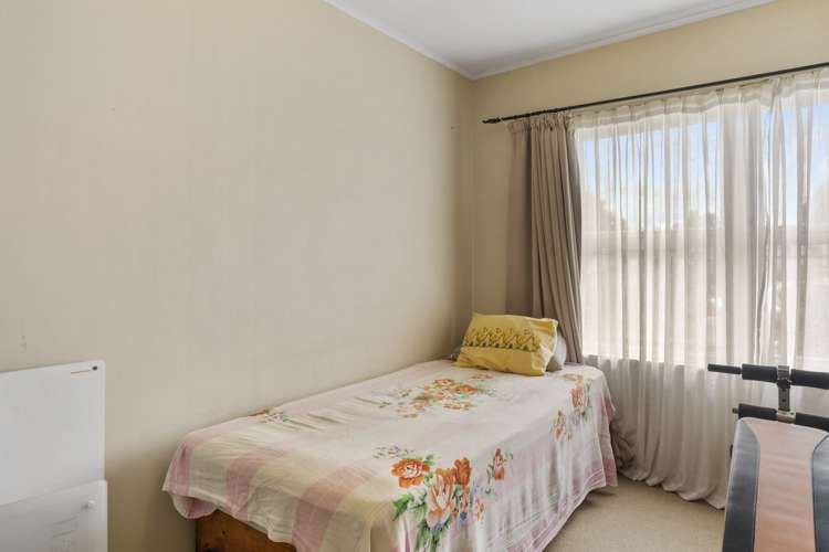 21 Russell Road Fairy Springs_6