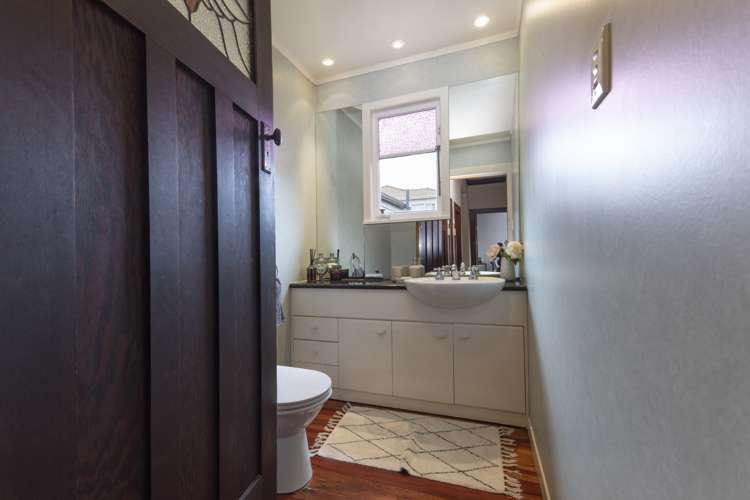 914 Mount Eden Road Three Kings_14