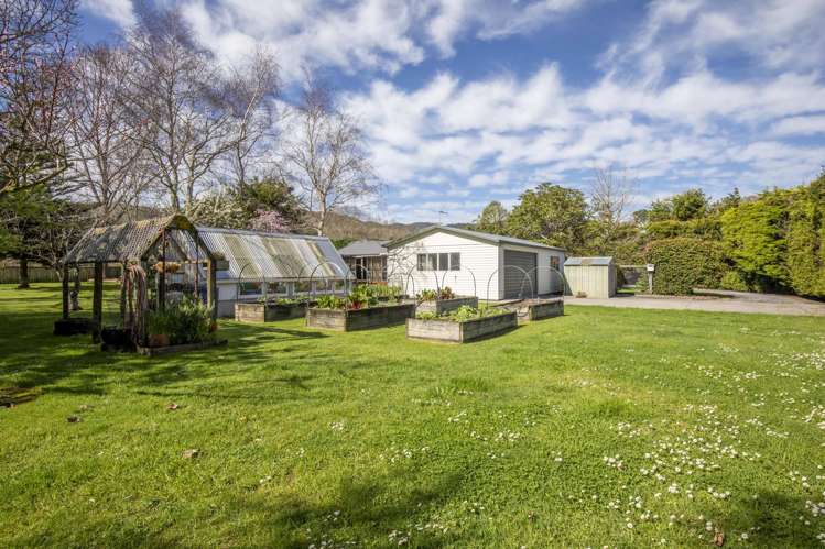 97 Gear Road Te Horo_25