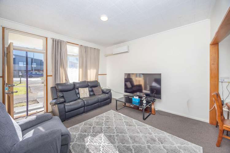 2 A,B,C Beatty Street Melville_21