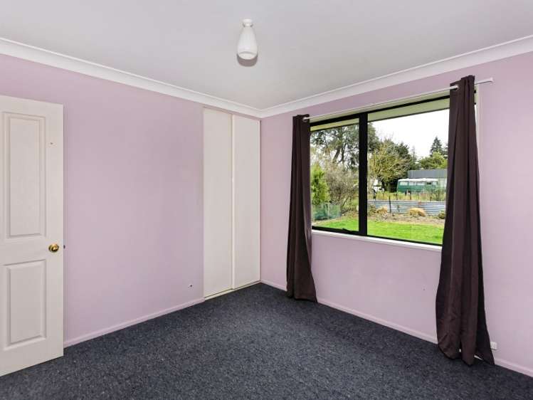 5 Railway Terrace Glentunnel_13