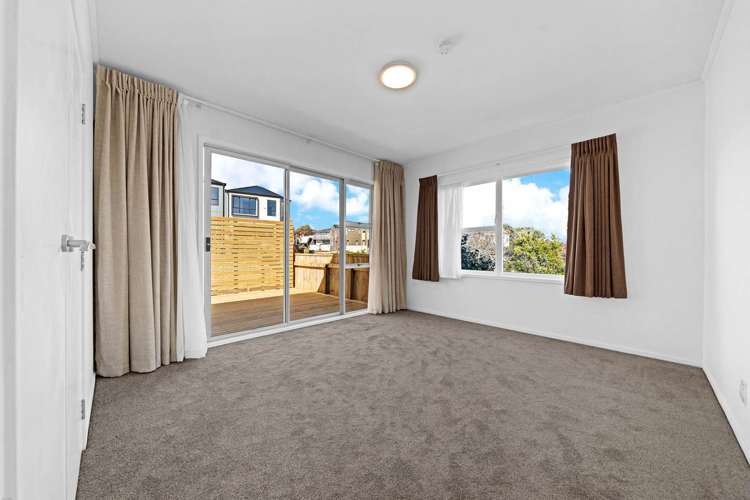 8 Malvina Place Bucklands Beach_16