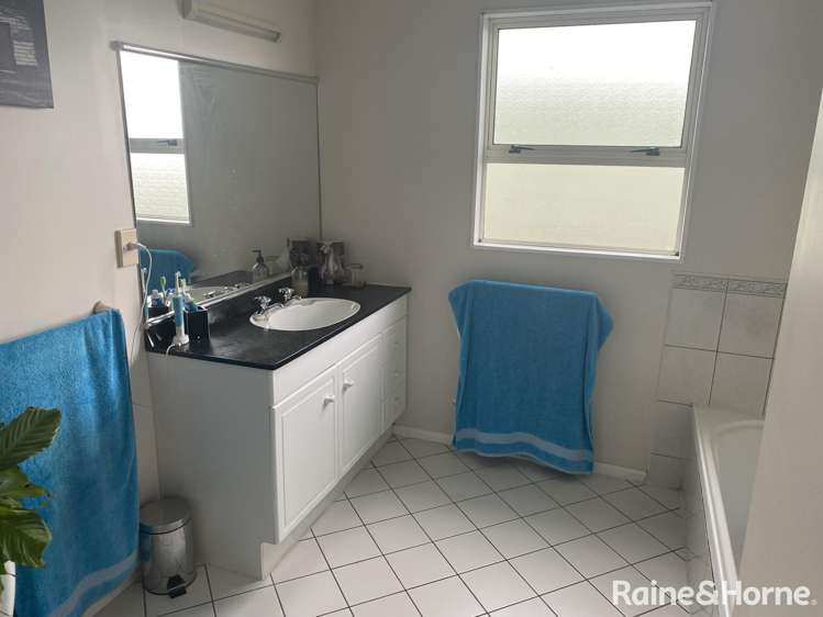 58 Russley Drive Mount Maunganui_12