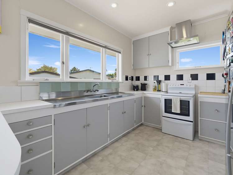 37 Hooper Avenue Pukekohe_11