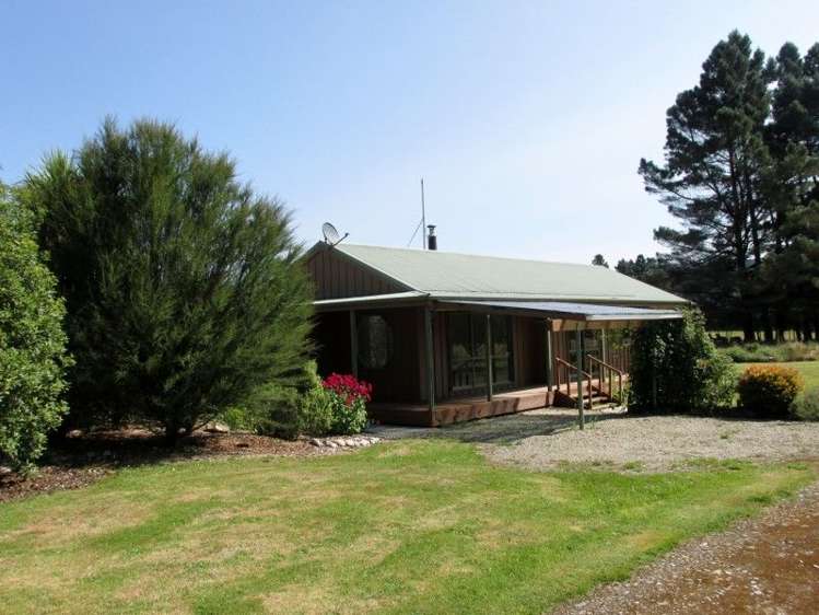24 Conlon Street Reefton_36