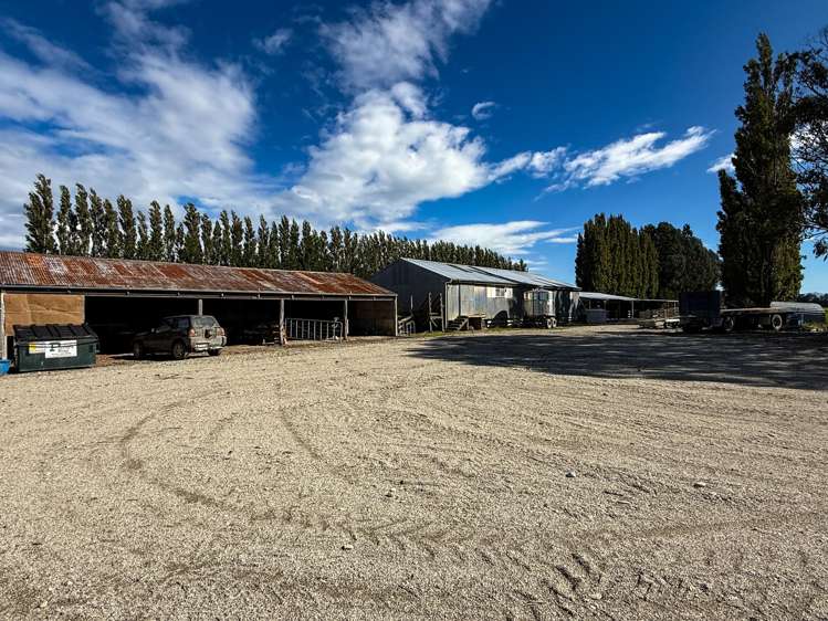 846 Pioneer Highway + 116 and 172 Ota Creek Road Edendale_9