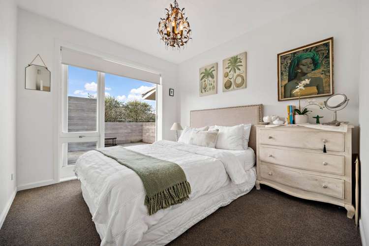 6 Caulton Street St Johns_13