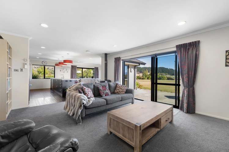 20 Church Road Luggate_6