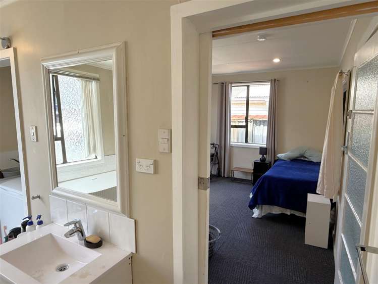 23 Clifford Street Cobden_10