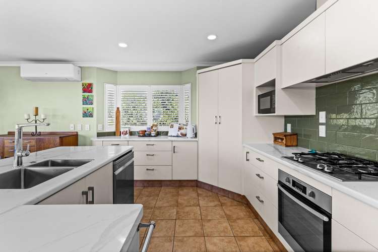 76A Churchill Drive Taradale_7